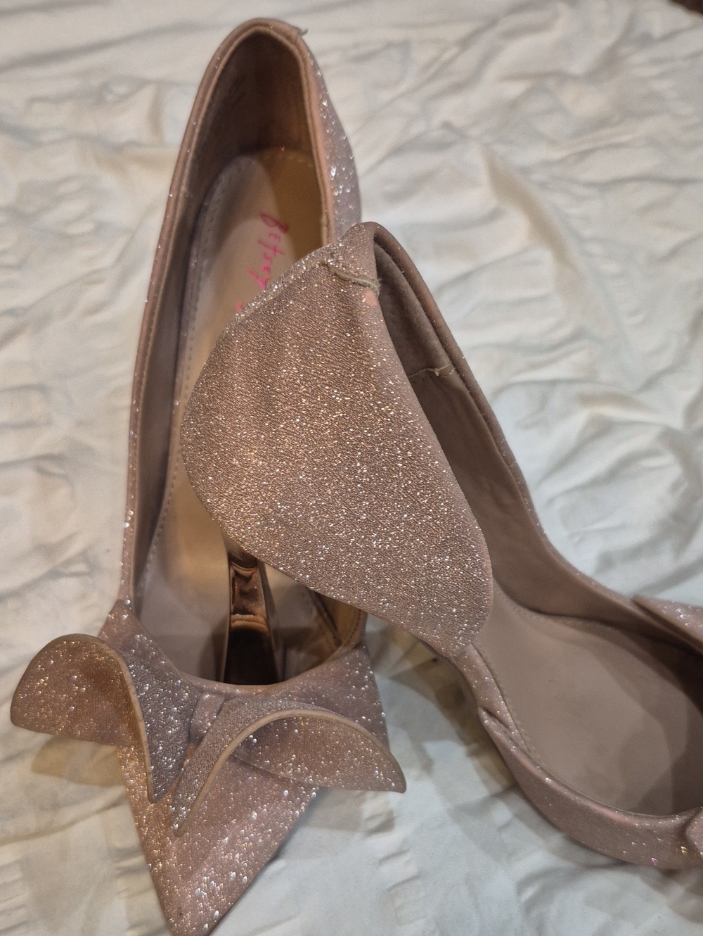 Betsey Johnson Glitter Pointed-Toe Heels in Blush Pink 8.5M Like New